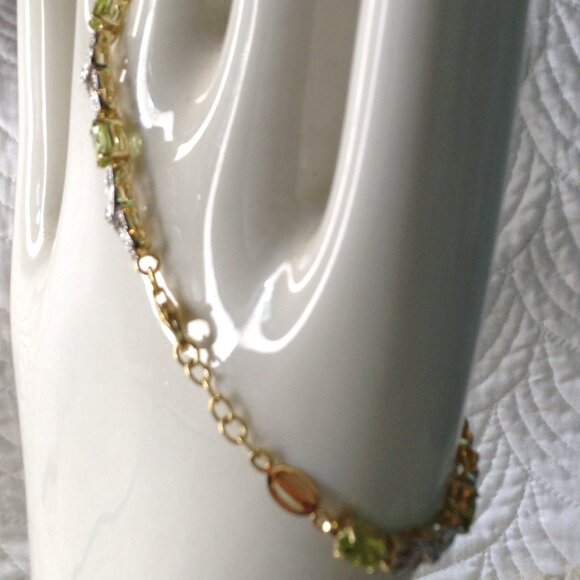 NWT Diamond & Peridot Tennis Bracelet; Sterling over 18K Gold. 7.7" long, Classy - Picture 2 of 3
